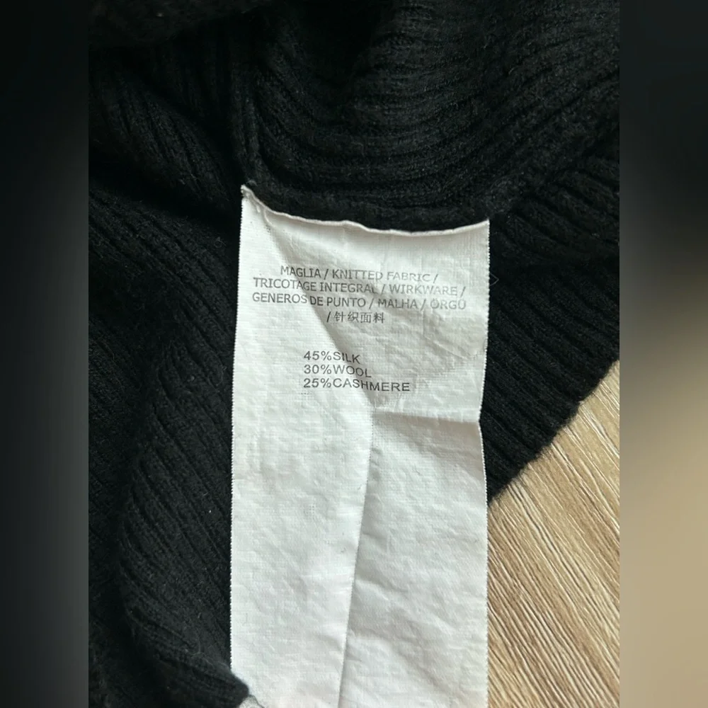 Max Mara Black Silk Cashmere Wool Sweater - Picture 3 of 4